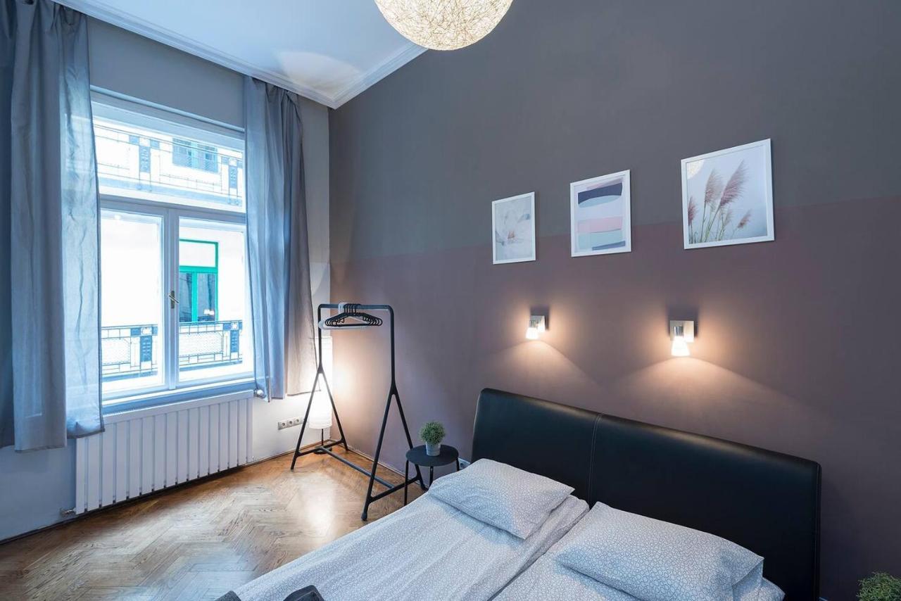 Vaci Street Premier Apartment Budapest Extérieur photo
